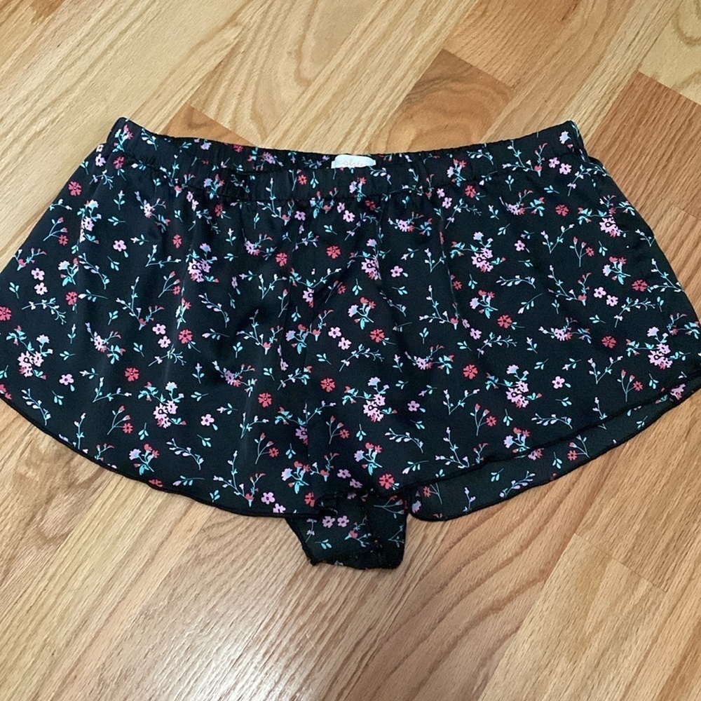 Colsie Ditzy Floral Pajama Sleep Shorts Womens XL silky soft Pull on loungewear
